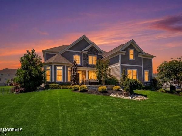 18 Waterford Way, Lincroft, NJ 07738