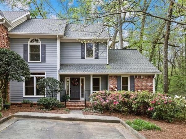 175 Riverview Trail , Roswell, GA 30075