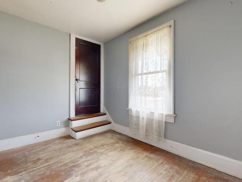 140 Sherman , Mansfield, OH 44906 Photo 21