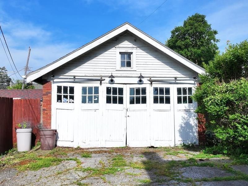 140 Sherman , Mansfield, OH 44906 Photo 27