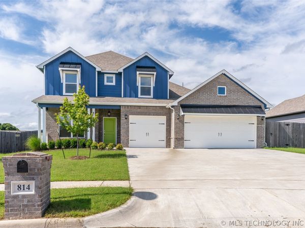 814 E Honolulu Place , Broken Arrow, OK 74012