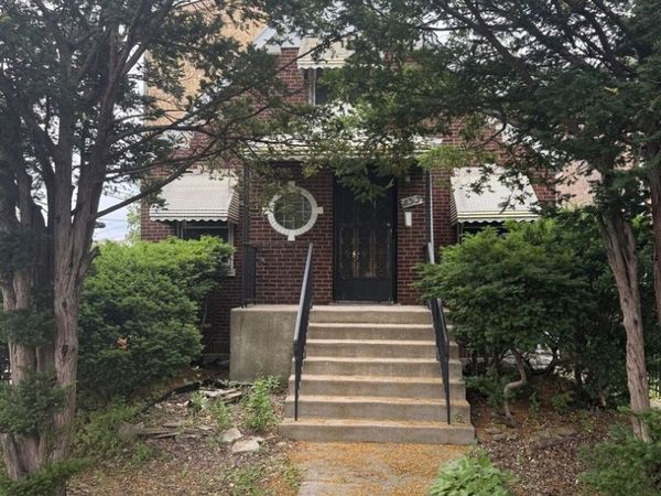 8313 S WABASH Avenue, Chicago, IL 60619