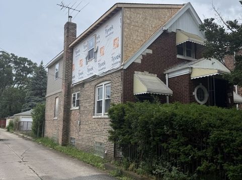 Main Photo