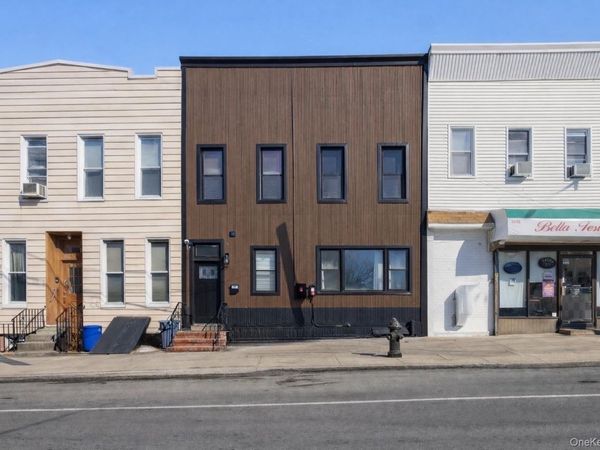 6089 54th Street , Maspeth, NY 11378