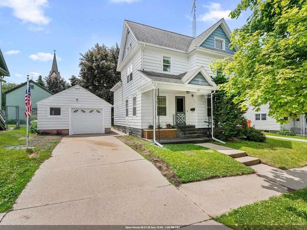 110 W LIBERTY STREET, Berlin, WI 54923