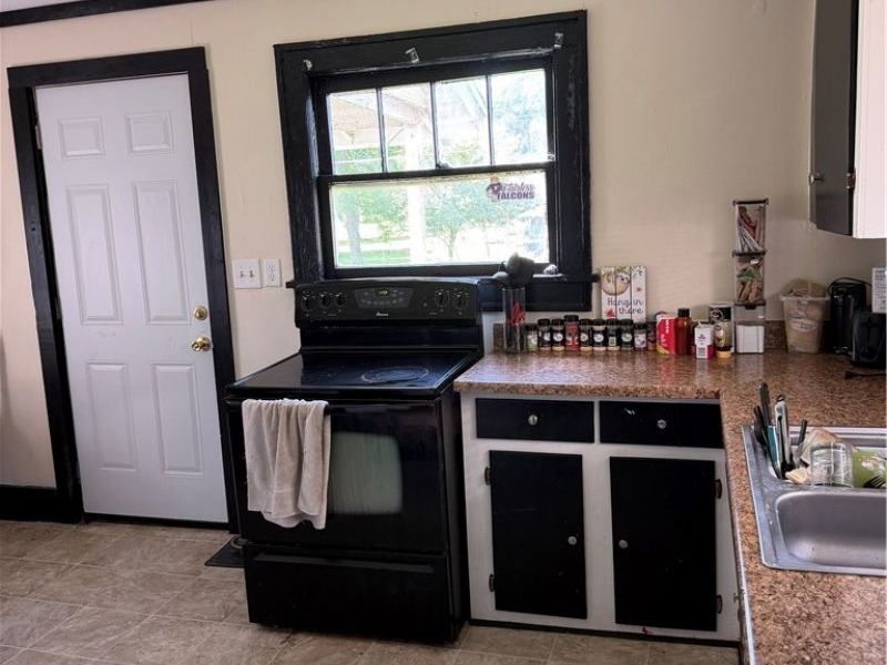 226 2nd Street SW, Brewster, OH 44613 Photo 7