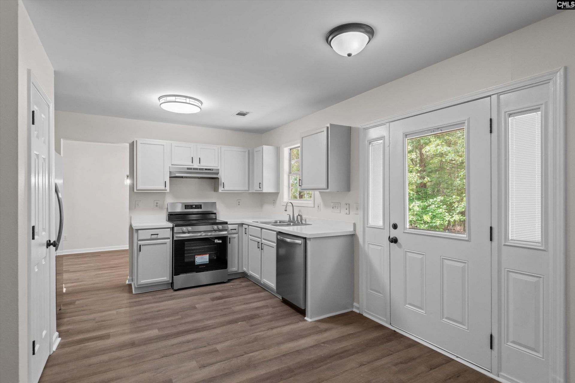 120 Autumn Woods Drive  Photo 10