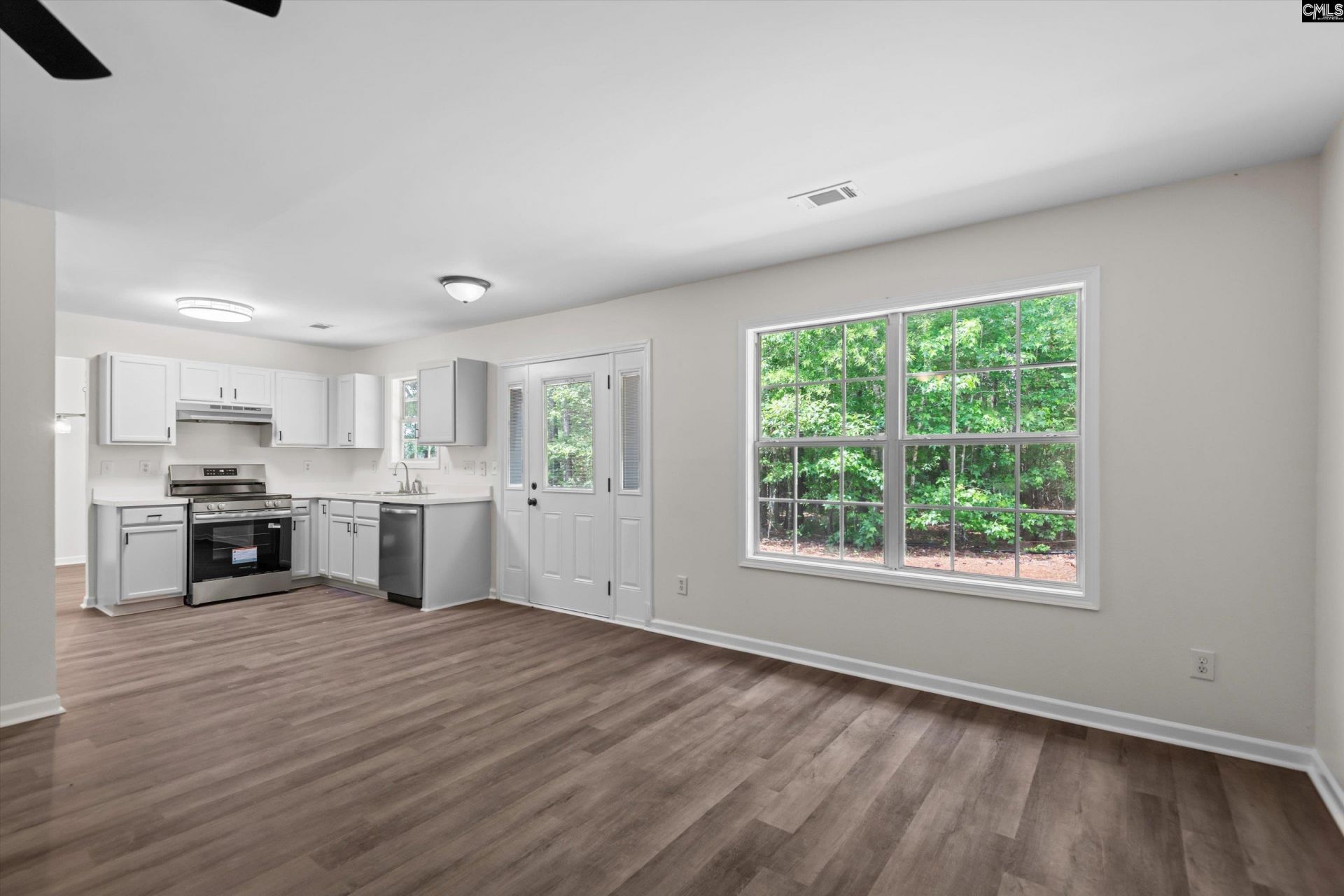 120 Autumn Woods Drive  Photo 16