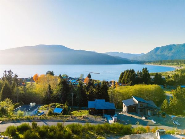 16923 Beachview Close , Port Renfrew, BC V0S 1K0