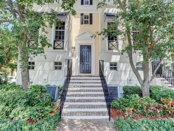 75 NE 5th Avenue NE, Unit U, Delray Beach, FL 33483