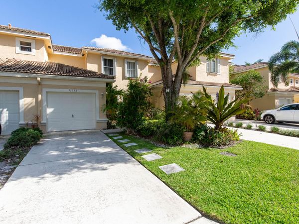 13792 Creston Place, Wellington, FL 33414