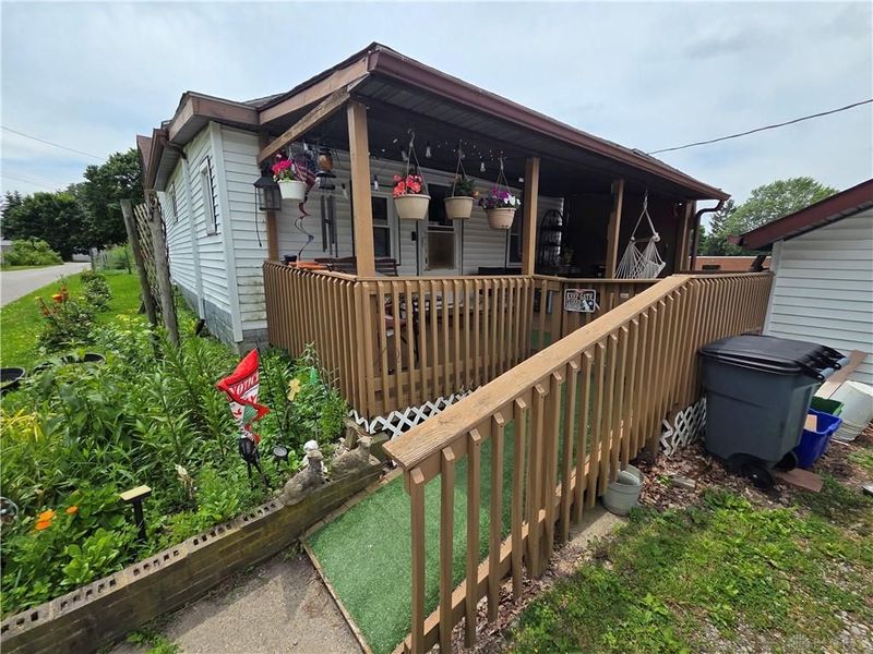 637 Highland Avenue, Bellefontaine, OH 43311 Photo 2