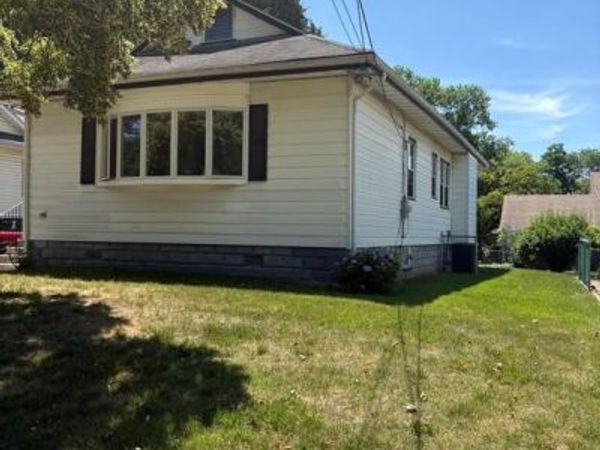 1904 S PARK AVENUE, HADDON HEIGHTS, NJ 08035