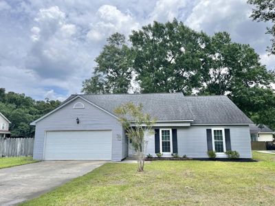 8486 William Moultrie Drive, North Charleston, SC 29420