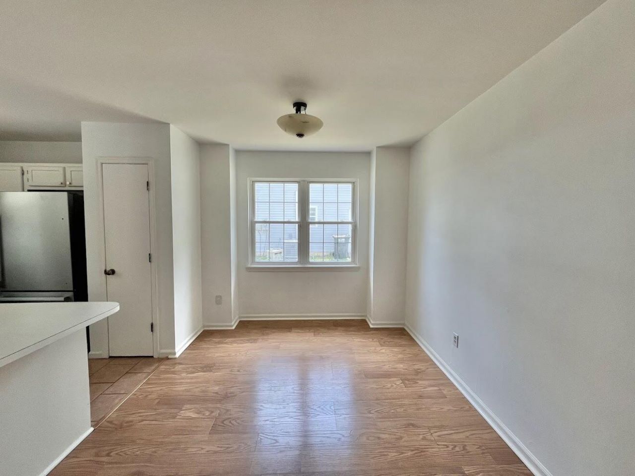 8486 William Moultrie Drive Photo 10