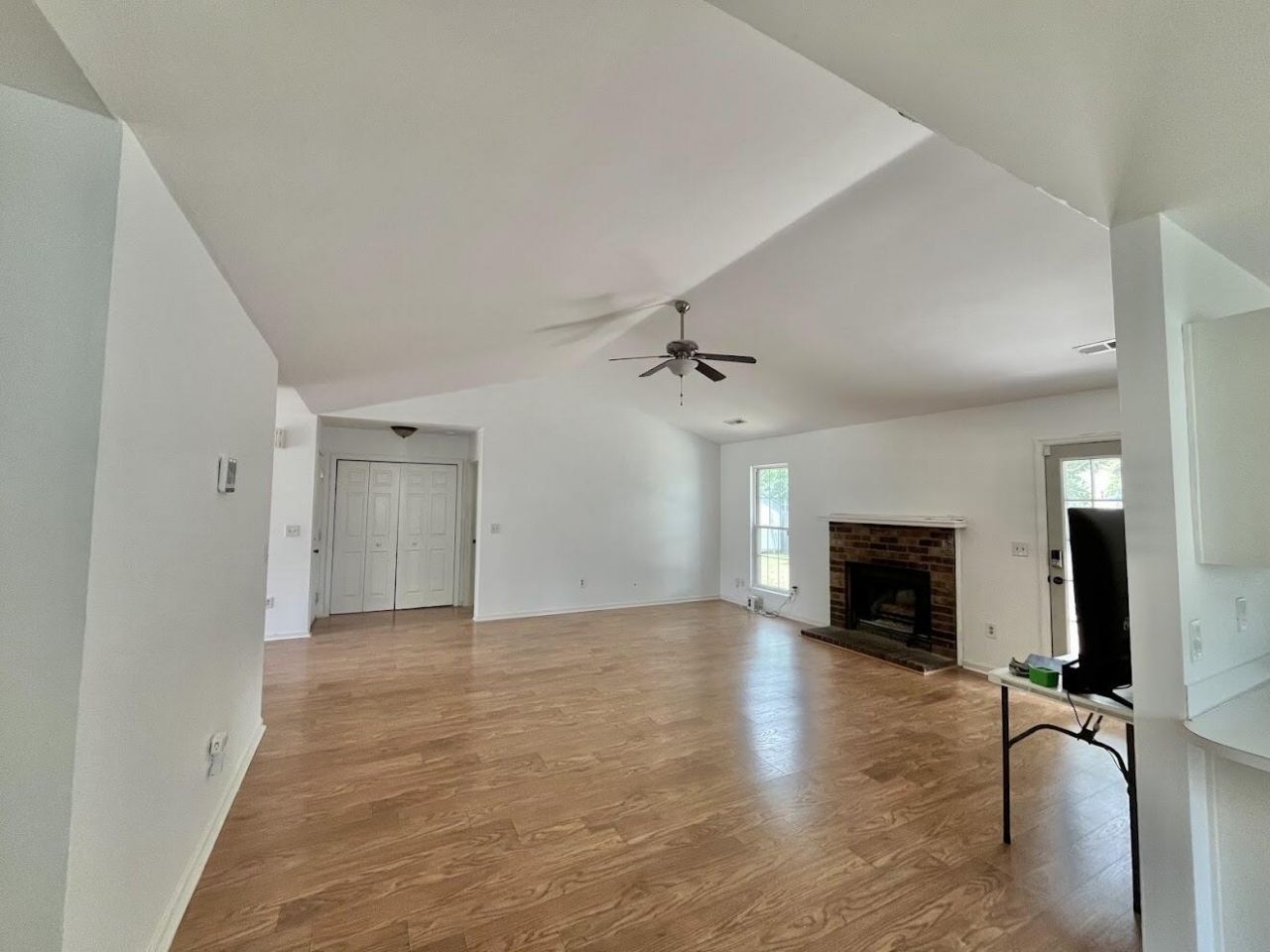 8486 William Moultrie Drive Photo 7