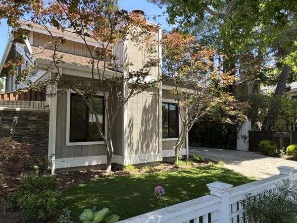 730 University Drive, Menlo Park, CA 94025