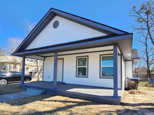 4205 Stuart Street , Greenville, TX 75401