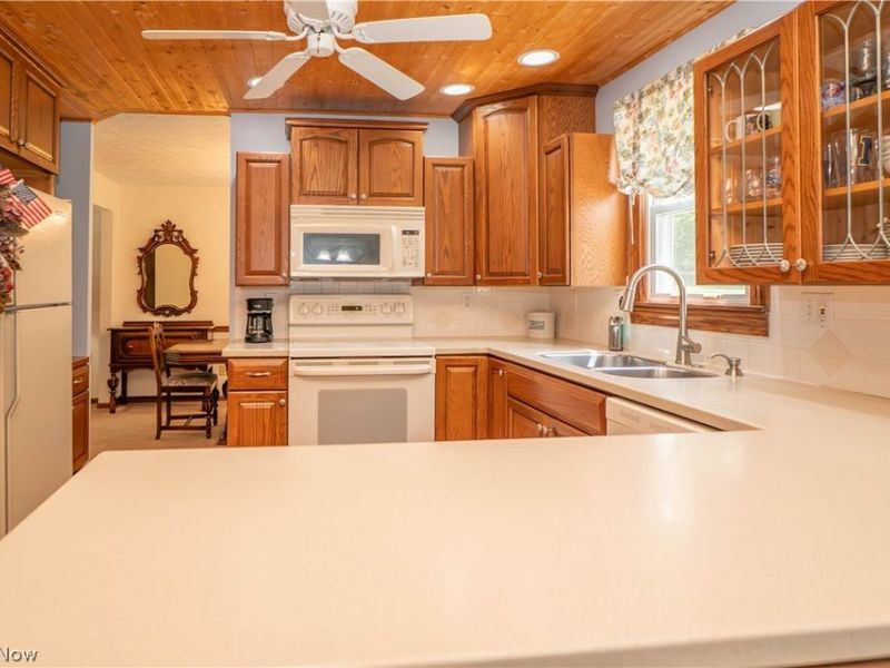 6890 Waltham Street NW, Canton, OH 44708 Photo 14