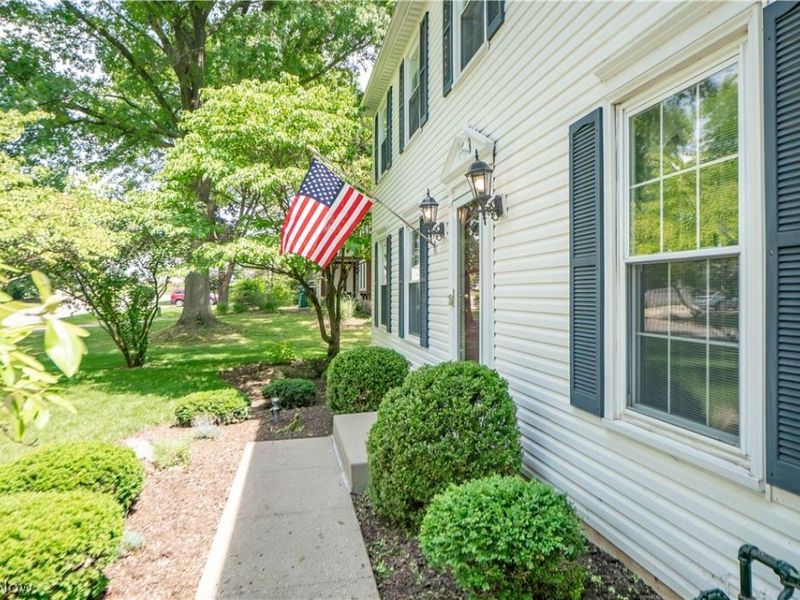 6890 Waltham Street NW, Canton, OH 44708 Photo 5