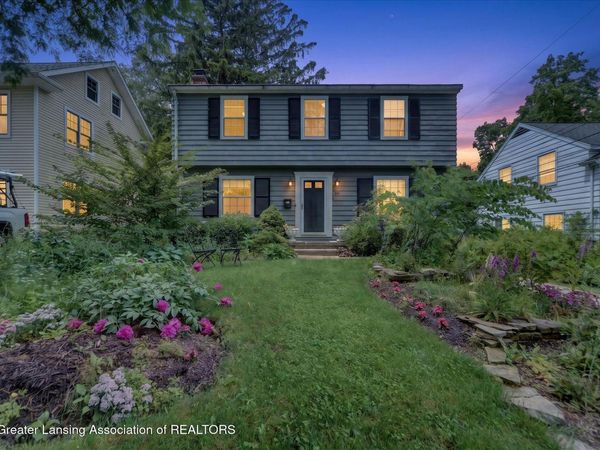 221 Kensington Road, East Lansing, MI 48823