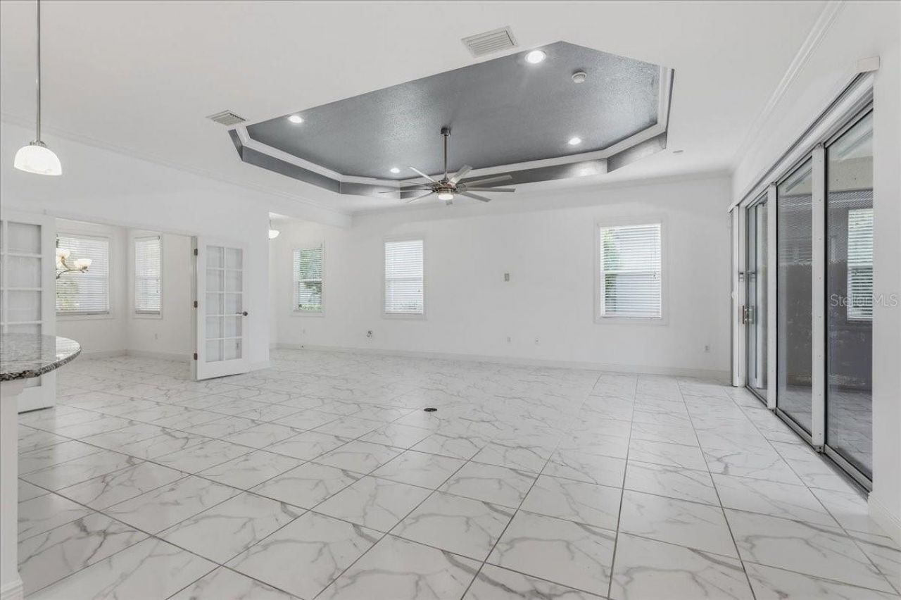 3613 Woodcliff Lake Terrace, Sarasota, FL 34243 Photo