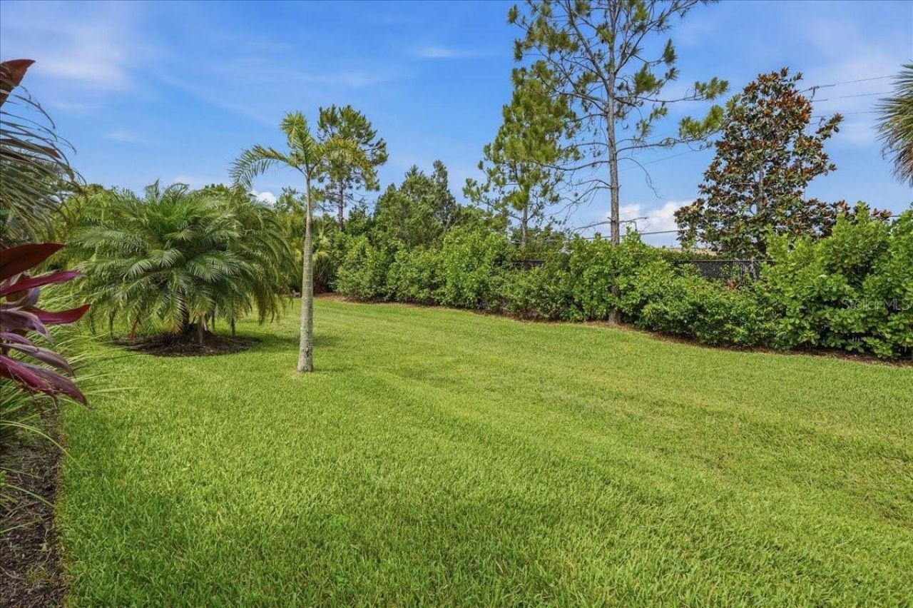 3613 Woodcliff Lake Terrace, Sarasota, FL 34243 Photo
