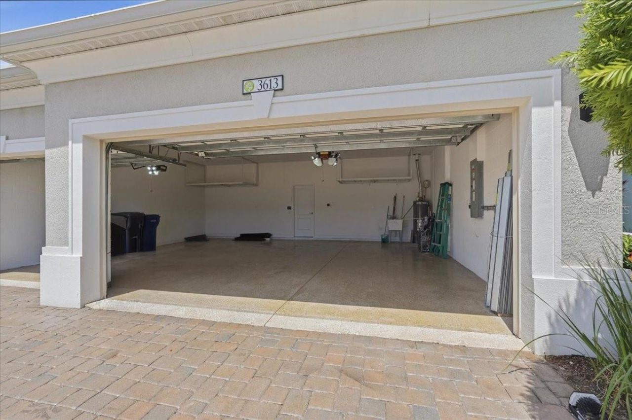 3613 Woodcliff Lake Terrace, Sarasota, FL 34243 Photo