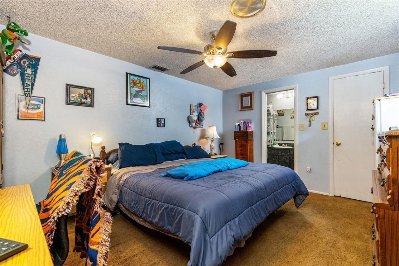 12095 102nd Avenue , Seminole, FL 33778 Photo