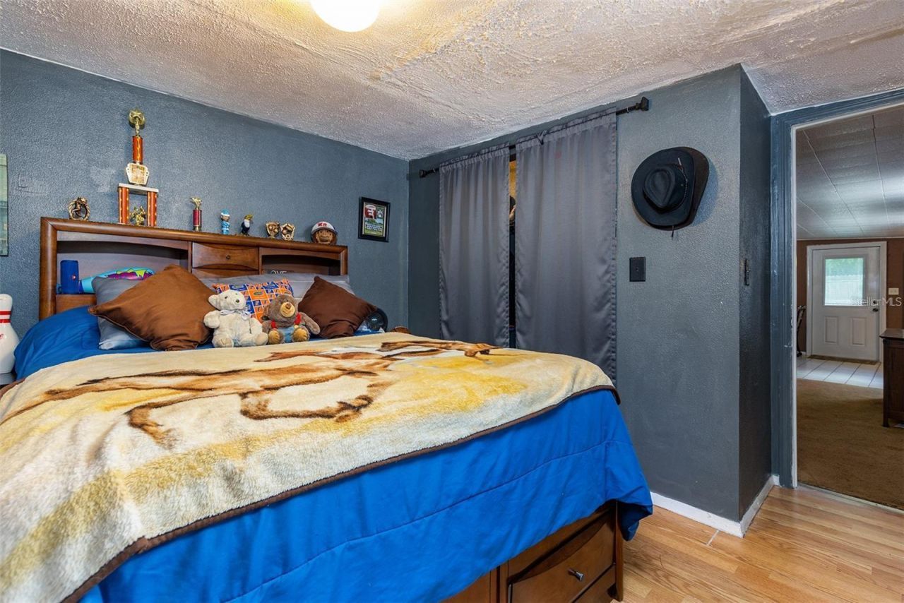 12095 102nd Avenue , Seminole, FL 33778 Photo