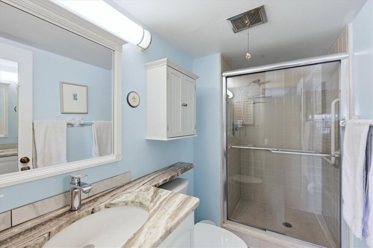 6470 Hollywood Boulevard , Unit 208, Sarasota, FL 34231 Photo