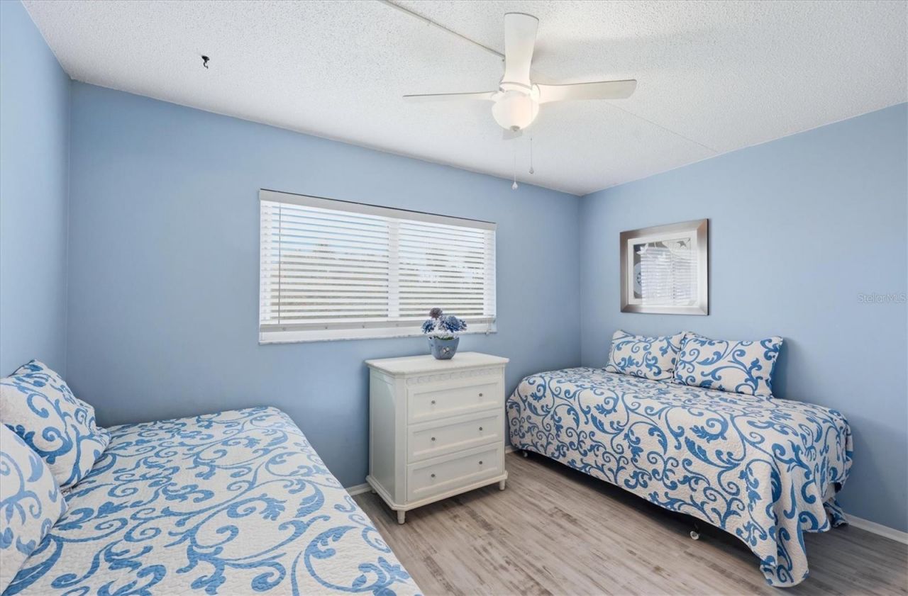 6470 Hollywood Boulevard , Unit 208, Sarasota, FL 34231 Photo