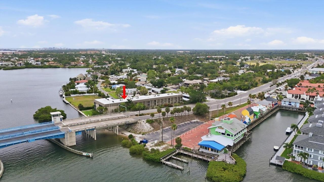 6470 Hollywood Boulevard , Unit 208, Sarasota, FL 34231 Photo