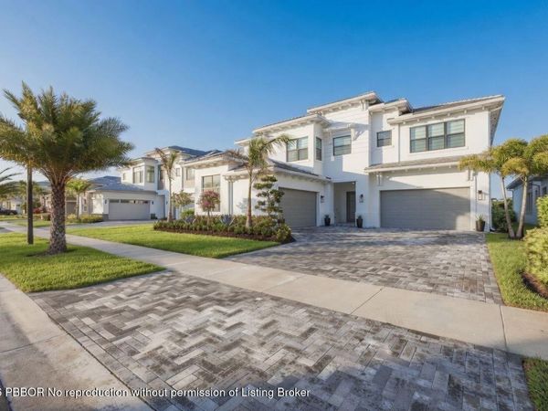 9931 Migration, Palm Beach Gardens, FL 33412