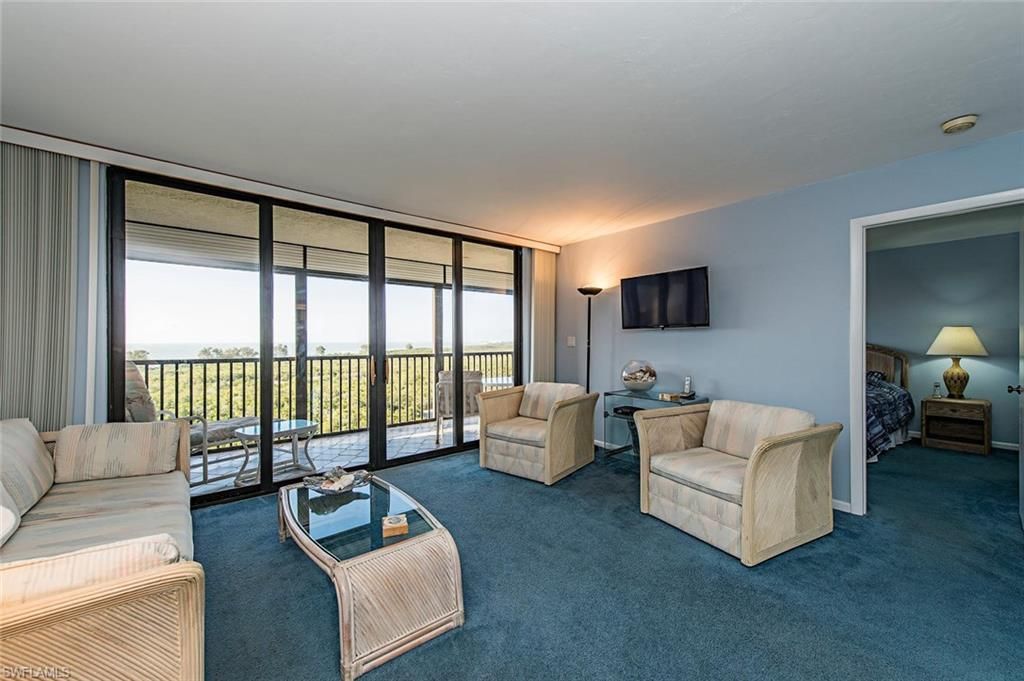 17 Bluebill Ave , Unit 1102, Naples, FL 34108 Photo