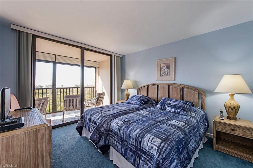 17 Bluebill Ave , Unit 1102, Naples, FL 34108 Photo