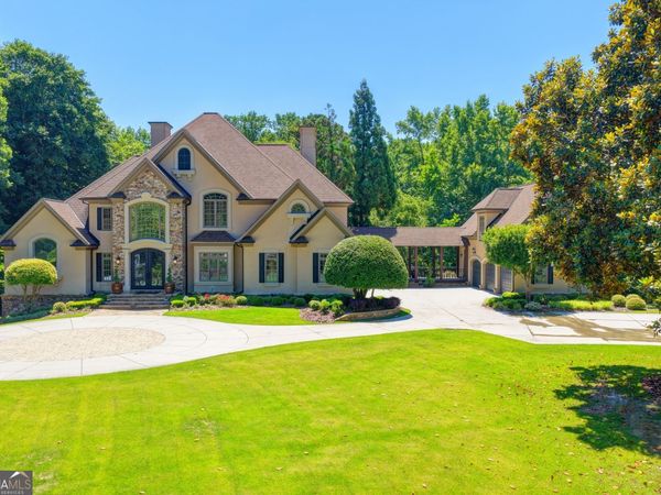 1389 Hillside Drive, Grayson, GA 30017