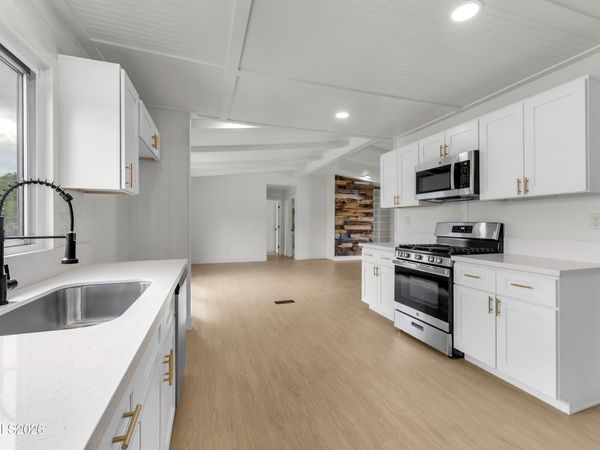 17755 Peacock Place, Reno, NV 89508