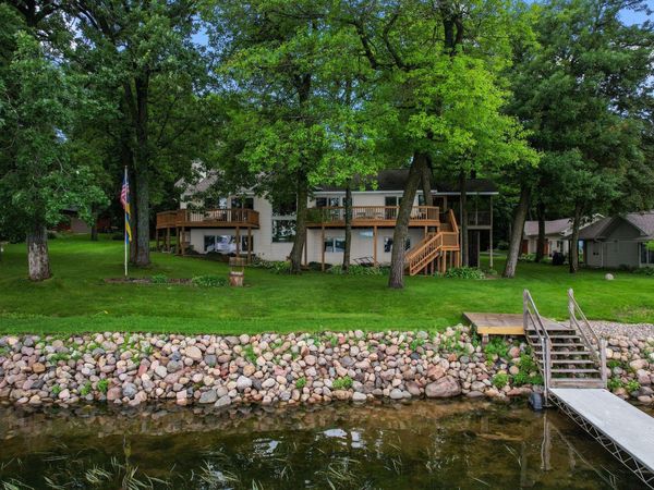 11274 Hoyer Avenue NW, Annandale, MN 55302