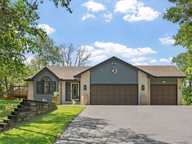 20648 Monroe Street NE, Cedar, MN 55011