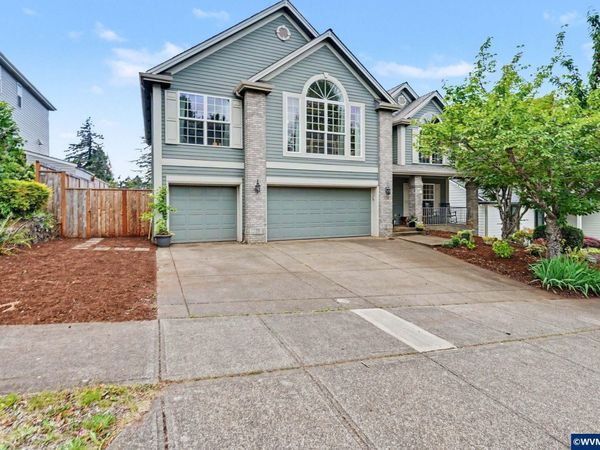 151 Breyonna Wy, Silverton, OR 97381