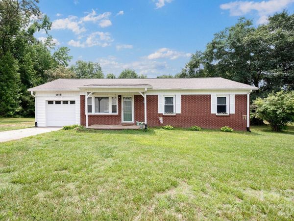 1674 Harris Henrietta Road, Forest City, NC 28043