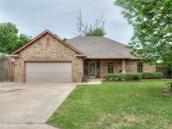 2413 E Karen Terrace, Mustang, OK 73064