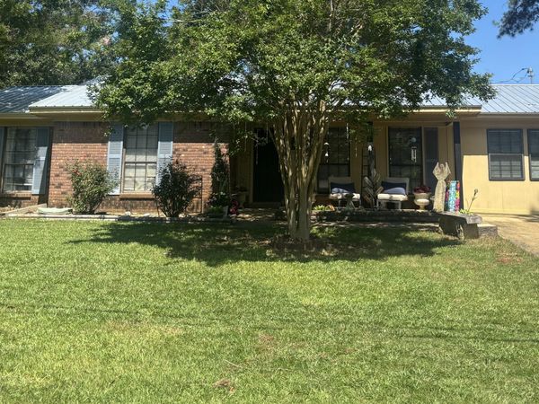 104 Ponderosa Dr., New Albany, MS 38652