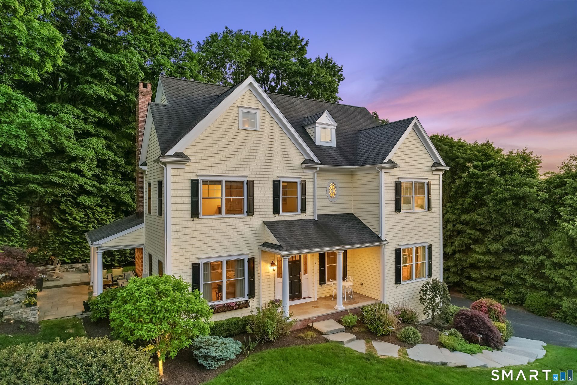 2 Ginos, Ridgefield, CT 06877 Main Photo