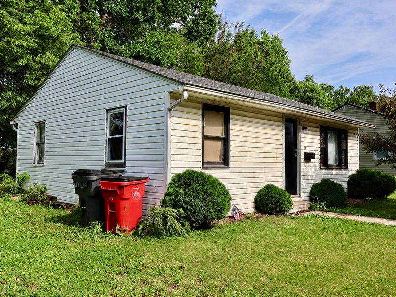 411 Hedges Street, Ashville, OH 43103 Photo 2