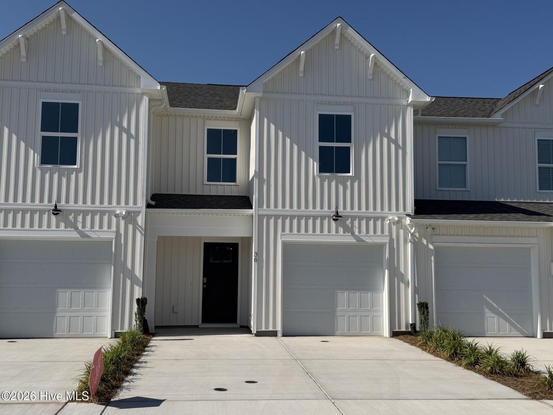 36 W Pioneer Way, Unit 127, Hampstead, NC 28443 Main Photo