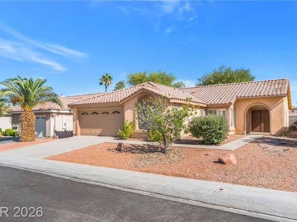 1811 Night Shadow Avenue, North Las Vegas, NV 89031