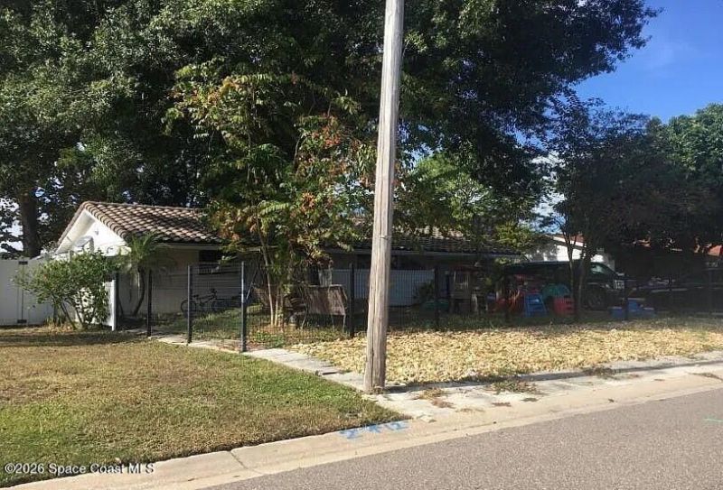 8030 7th Street N , Saint Petersburg, FL 33702 Photo