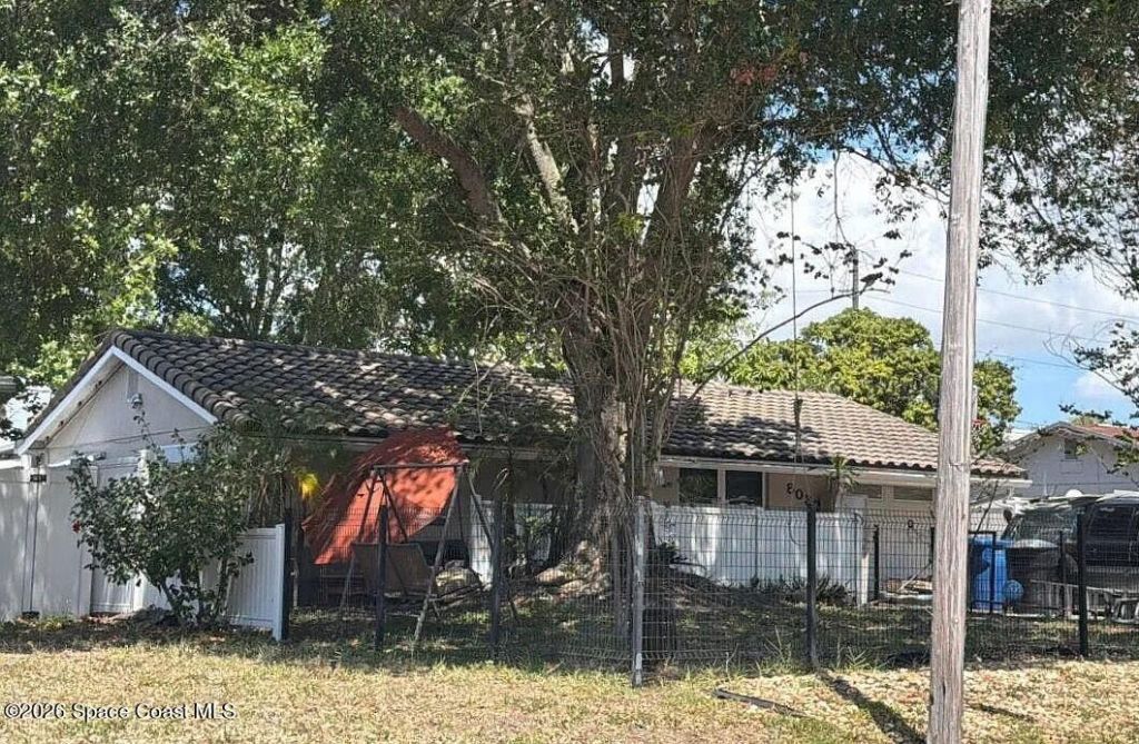 8030 7th Street N , Saint Petersburg, FL 33702 Photo